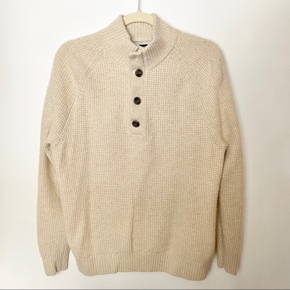 Banana Republic Sweater